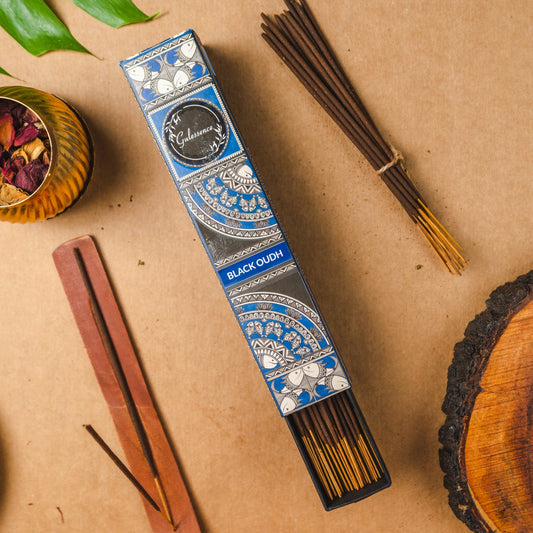 Black Oudh Incense Sticks | Aroma Desi | Gulessence - Gulessence