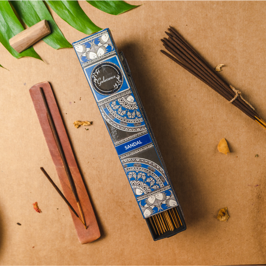 Sandalwood Incense Sticks | Aroma Desi | Gulessence - Gulessence